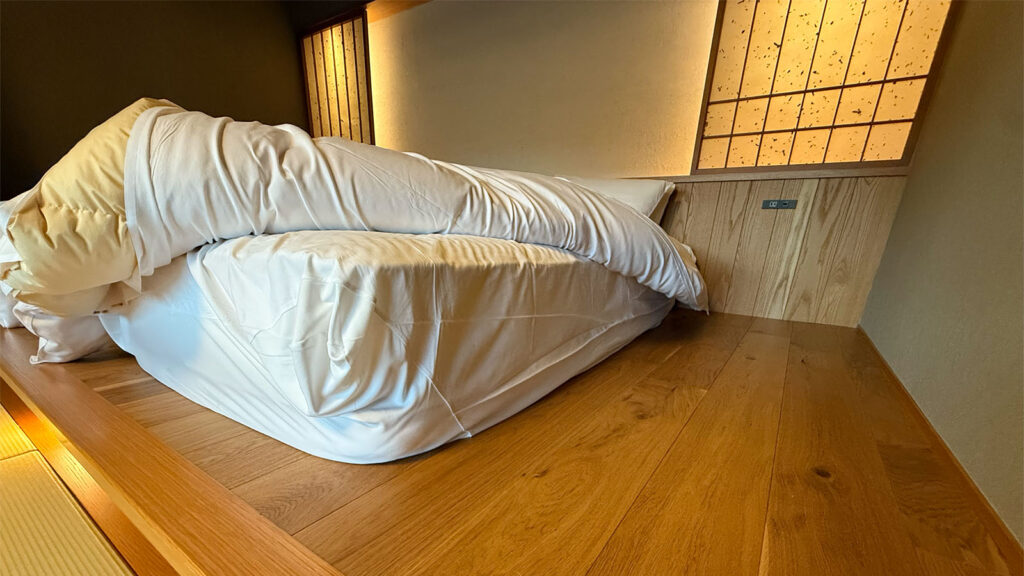 界 秋保の客室ベッド高さ｜子どもの転落にも安心の高さ